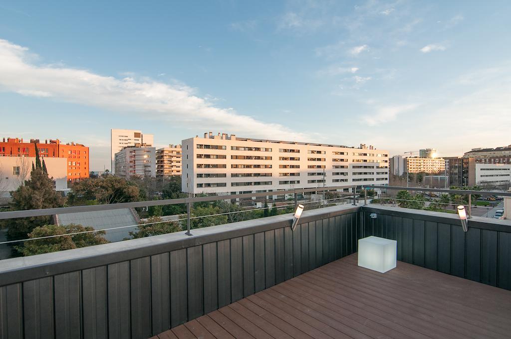 Blue Apartments บาร์เซโลนา ภายนอก รูปภาพ