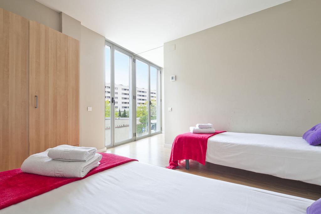 Blue Apartments บาร์เซโลนา ภายนอก รูปภาพ